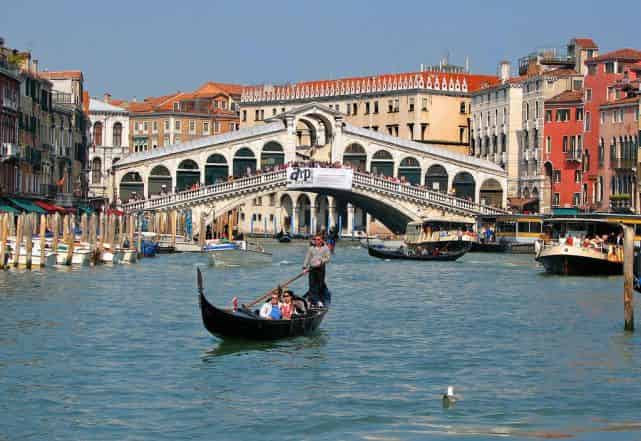 Почему Италии не стоит возражать против внесения Венеции в список объектов всемирного наследия ЮНЕСКО, находящихся под угрозой